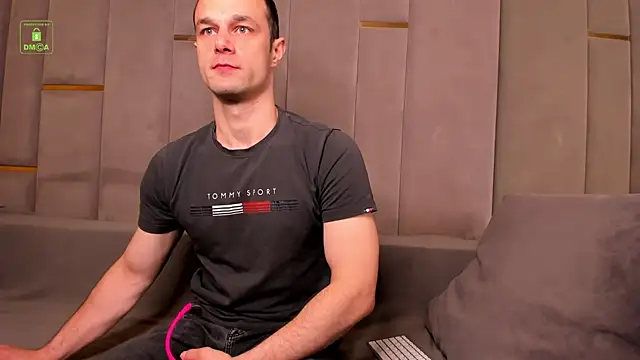 BrandonNorris online show from July 7, 4:56 am