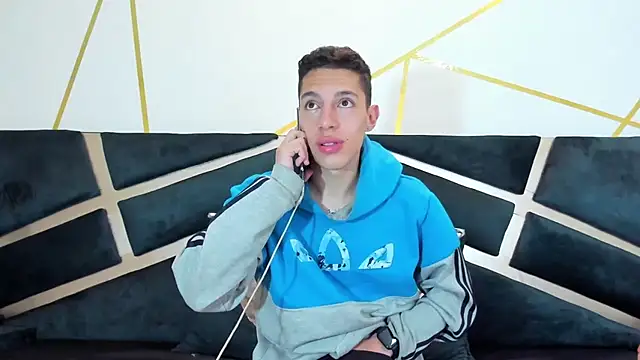 thiago19s online show from April 29, 5:30 pm