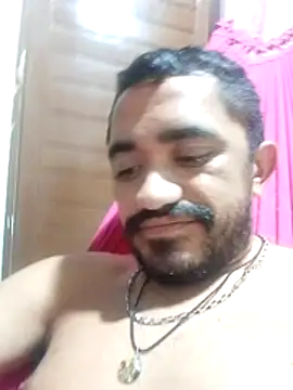 Henrique42 online show from May 17, 11:12 pm