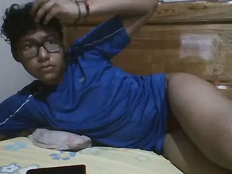 kiol45ty online show from July 29, 9:47 pm