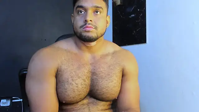 Big furry bear13 online show from May 21, 2:43 pm