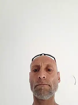 UglyForest5 online show from July 28, 7:27 am