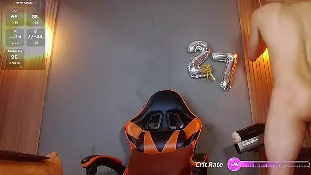 Mr WhiteCock online show from July 20, 8:21 pm