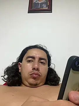 DanielGomez9 online show from July 31, 3:50 am