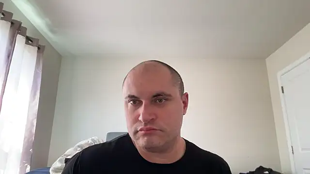 SluggishChase99 online show from May 10, 2:18 pm