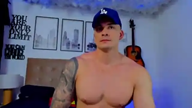 seancarreraa online show from May 24, 1:55 am