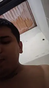 juanalge26 online show from April 27, 8:58 pm