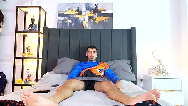 muscle ares online show from April 29, 3:00 am