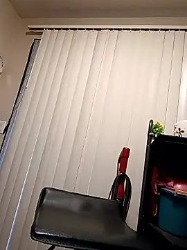 fukurbutt online show from April 28, 2:27 am