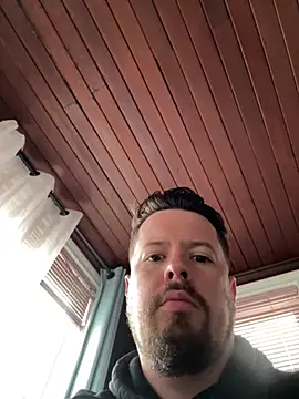 husband4555 online show from April 19, 6:10 pm