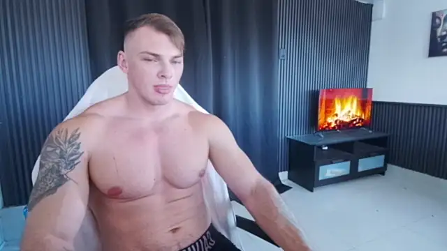 YourHotGreg online show from July 17, 9:54 pm