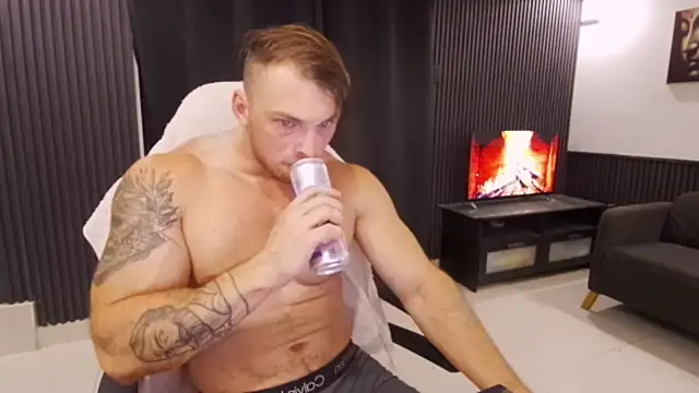 YourHotGreg online show from July 28, 2:19 am