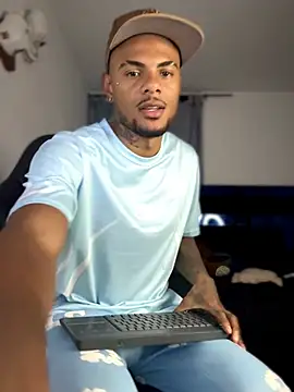 TysonWalkers online show from May 10, 3:08 am