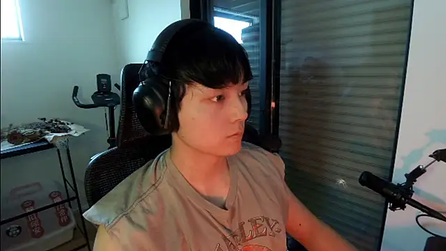 Tkcqcc online show from May 4, 5:42 am