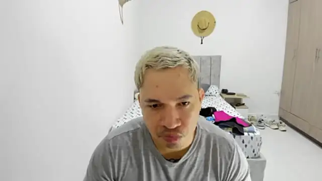 Valerioe online show from May 16, 3:54 pm
