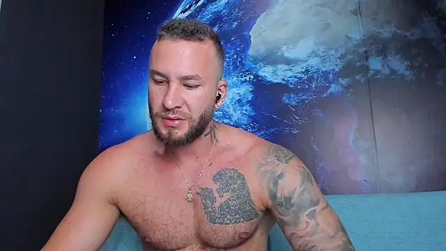 delessandro world online show from May 6, 3:07 am