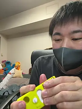 kentyken online show from May 11, 2:45 pm