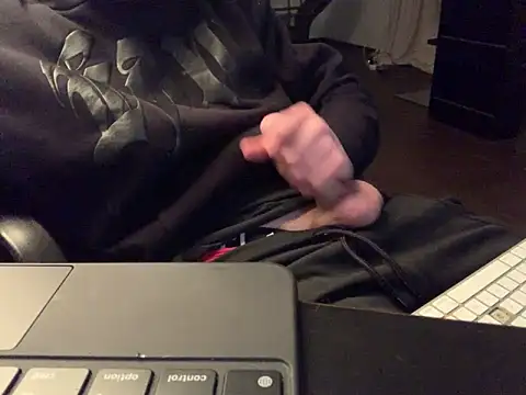 KendrickJiz online show from May 6, 7:58 pm