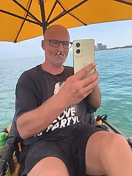 FloppyPickle4u online show from July 16, 6:26 pm