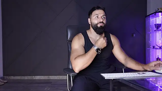 mattmasterss online show from August 1, 9:36 pm