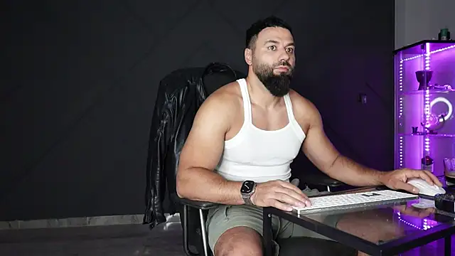 mattmasterss online show from May 16, 10:41 pm