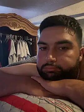 bigdickgio6923 online show from July 31, 10:19 pm