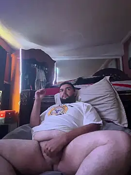 bigdickgio6923 online show from July 29, 10:42 pm