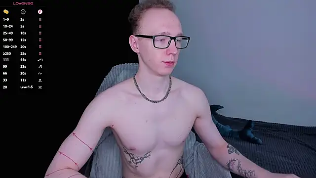 Alex silents online show from May 11, 4:04 pm