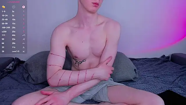 Alex silents online show from May 3, 8:39 am
