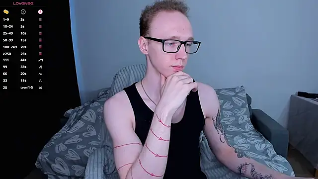 Alex silents online show from June 3, 4:01 pm