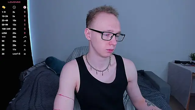 Alex silents online show from May 2, 8:17 am