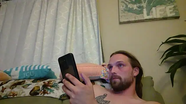 VitaminDrewFl online show from April 7, 2:22 am