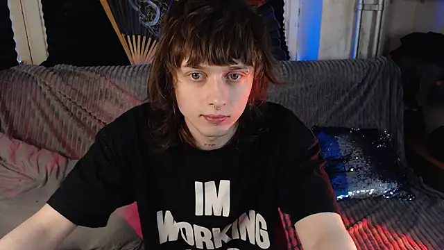 axxxturel online show from May 5, 5:42 am
