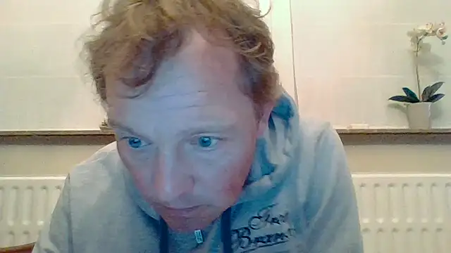 bertolini online show from May 4, 9:27 pm