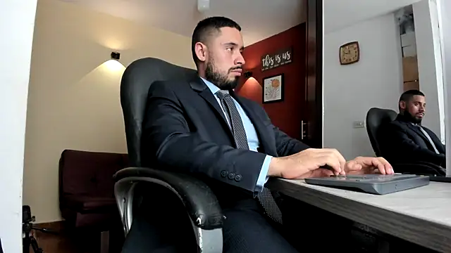 thesexlawyer1 online show from May 13, 3:47 am