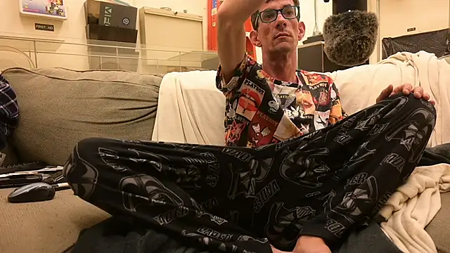 joeiandola online show from May 17, 3:58 am