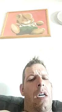 Knuffelstaaf123 online show from May 1, 12:52 pm