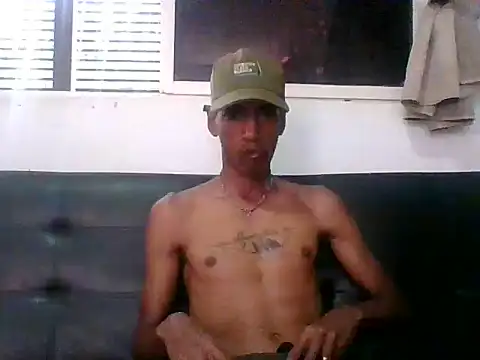 AlbertBigCock online show from July 18, 5:40 pm