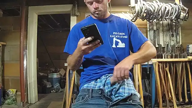 Bigoleslong98765 online show from August 1, 4:17 pm