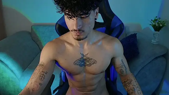 Thomas Fit1 online show from July 28, 12:48 pm
