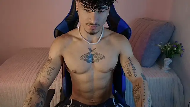 Thomas Fit1 online show from July 31, 12:59 pm