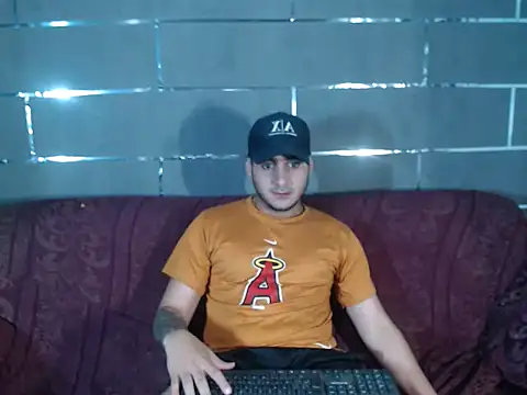 xxxxhotxoxo online show from April 24, 9:00 am