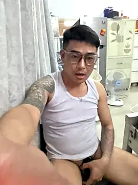 cloudfornigh online show from July 9, 4:44 pm