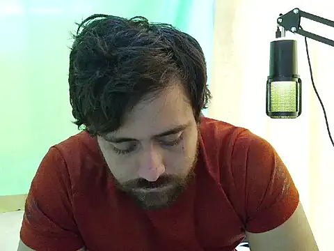 aronmiller404 online show from July 9, 4:22 pm