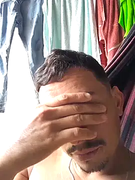 luissilva0071 online show from May 3, 3:26 pm