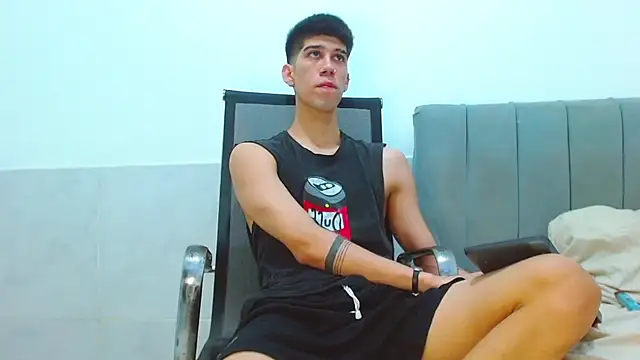 jhony-sex online show from May 7, 6:46 am