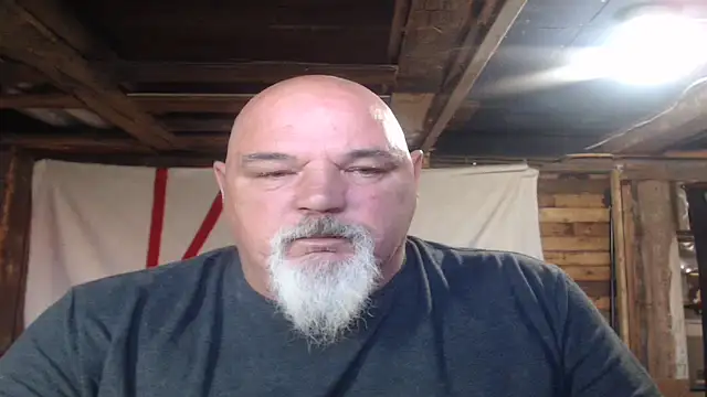 Newfiesausage1972 online show from July 24, 12:45 pm