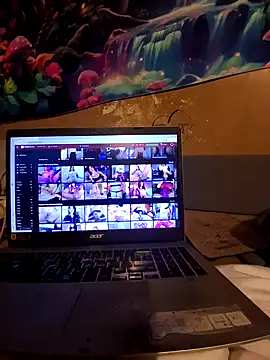 nuttinbuttcock69 online show from May 13, 6:05 pm