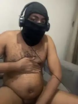 jaytee198610 online show from May 7, 8:09 pm