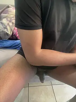 jaytee198610 online show from July 19, 5:46 am